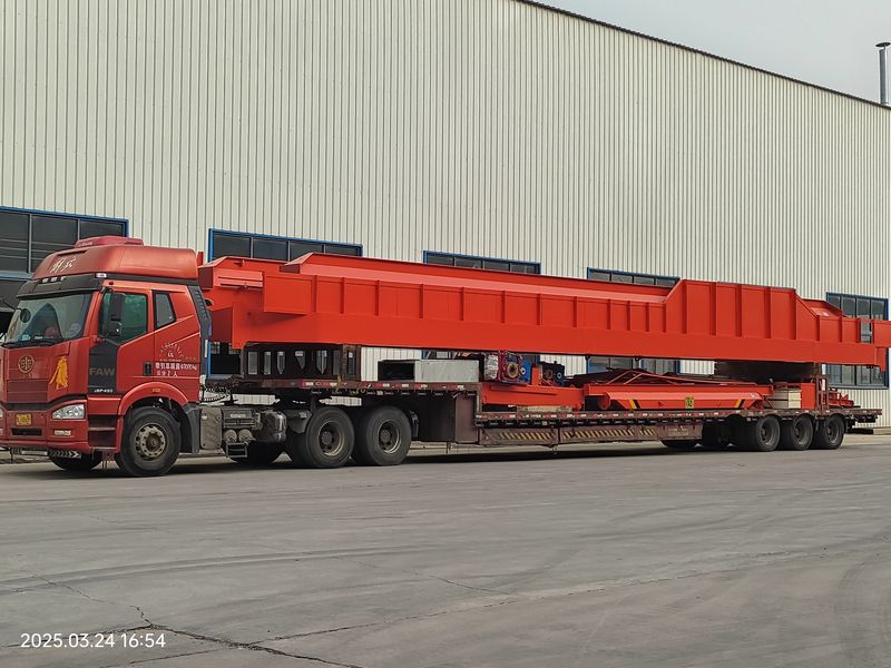 通用橋式起重機(jī) QDXX32/5t—19.5m 電動(dòng)單梁橋式起重機(jī) 2臺(tái) LD10t—16.5m 制作完成，發(fā)往河北石家莊交付客戶使用。